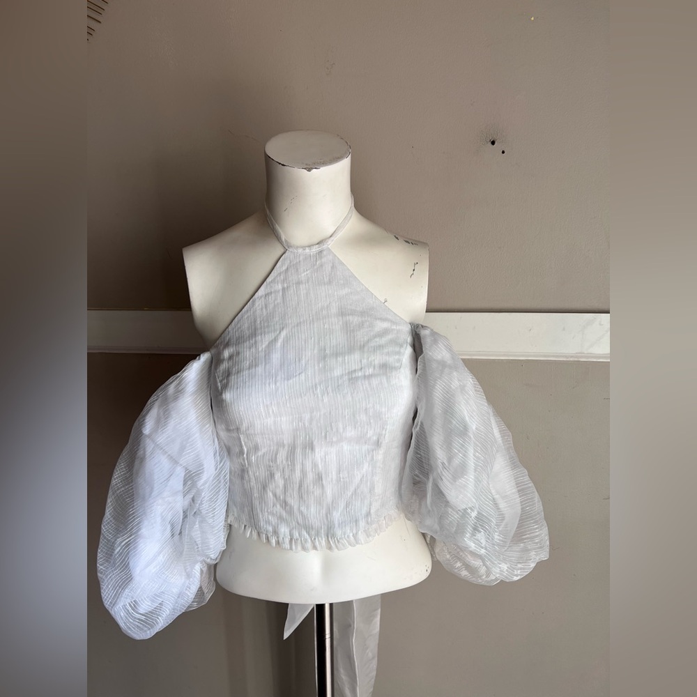 Elegant White Halter Top with Puff Sleeves